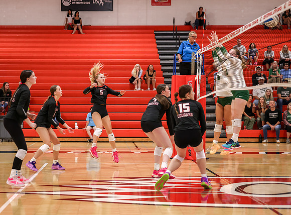 Centennial vs Mounds View Girls Varsity Volleyball 197