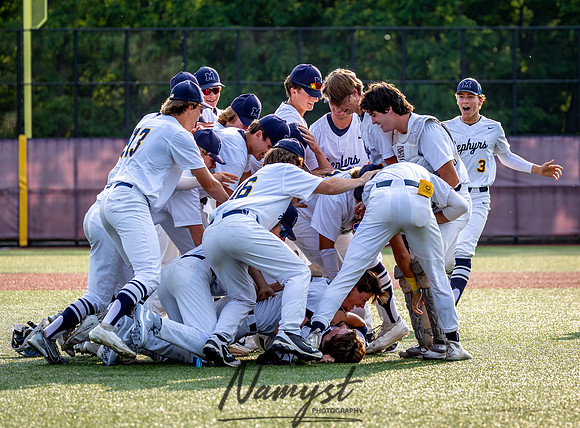 Mahtomedi vs Hill-Murray Baseball 99