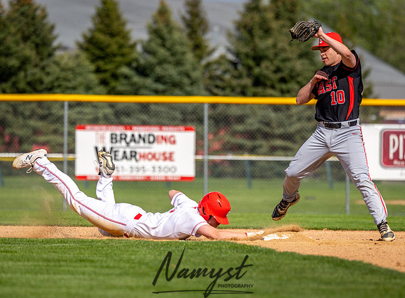 Centennial vs Duluth East Varsity Baseball 170