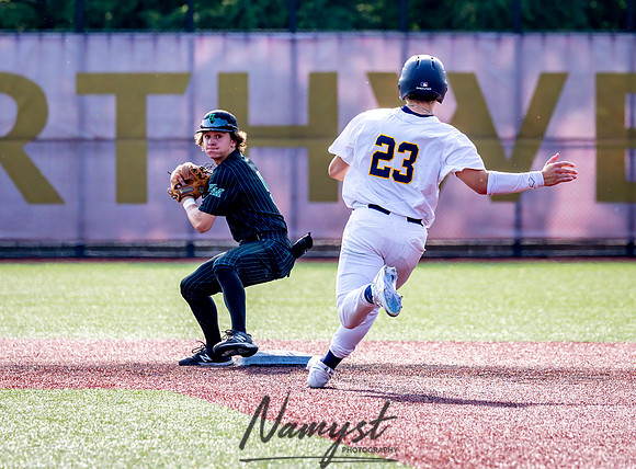 Mahtomedi vs Hill-Murray Baseball 27