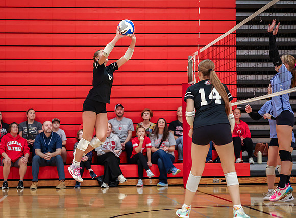 0442 Centennial vs Blaine 9B