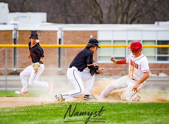 Centennial vs St. Louis Park Varsity Baseball 135