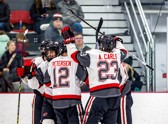 Centennial vs Totino-Grace Varsity Hockey 549