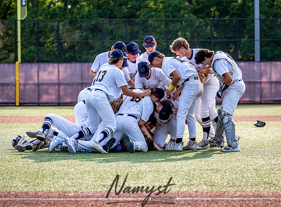 Mahtomedi vs Hill-Murray Baseball 103