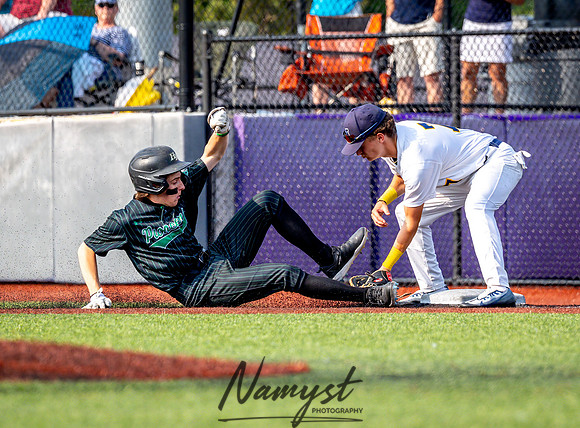 Mahtomedi vs Hill-Murray Baseball 67