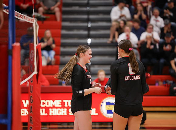 Centennial vs Hopkins Girls Varsity Volleyball 115