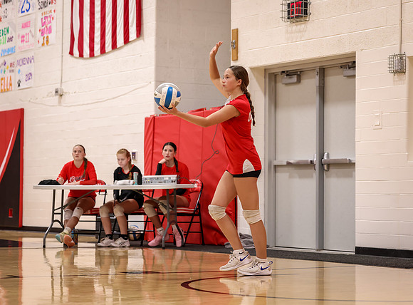 Centennial vs Mounds View Girls 9B Volleyball 39