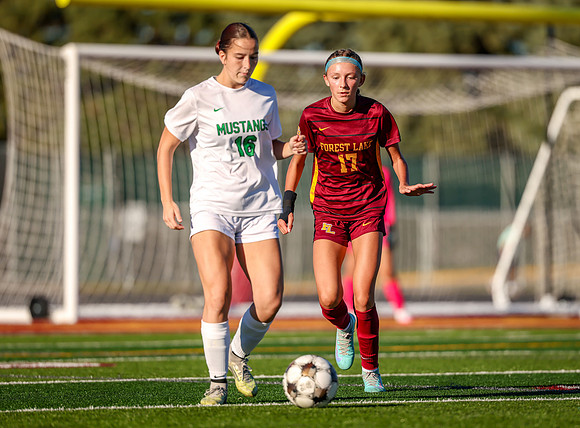 0458 Forest Lake vs Mounds View