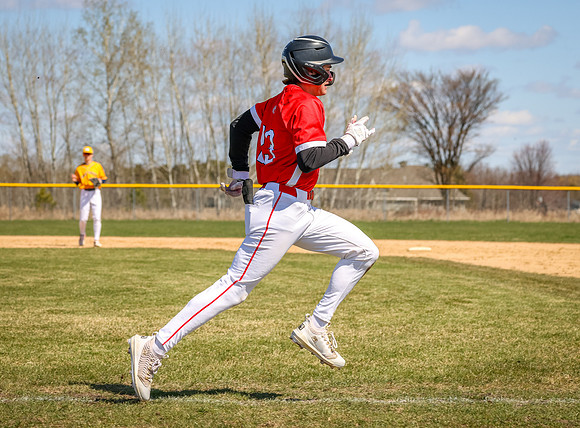 Centennial vs Mahtomedi JV Baseball_658