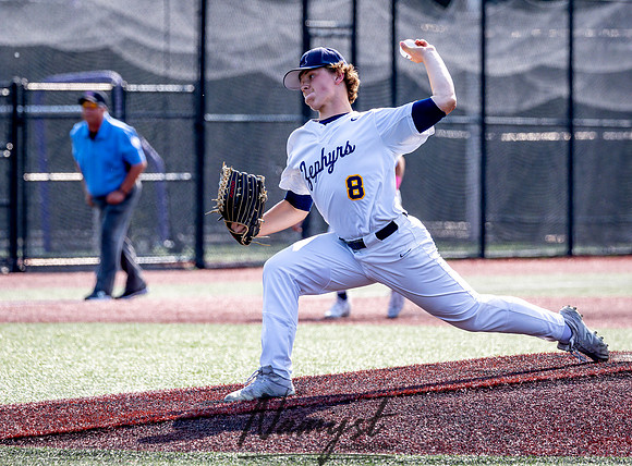 Mahtomedi vs Hill-Murray Baseball 5