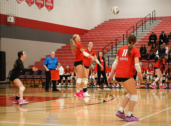 Centennial vs Anoka Girls Varsity Volleyball 191