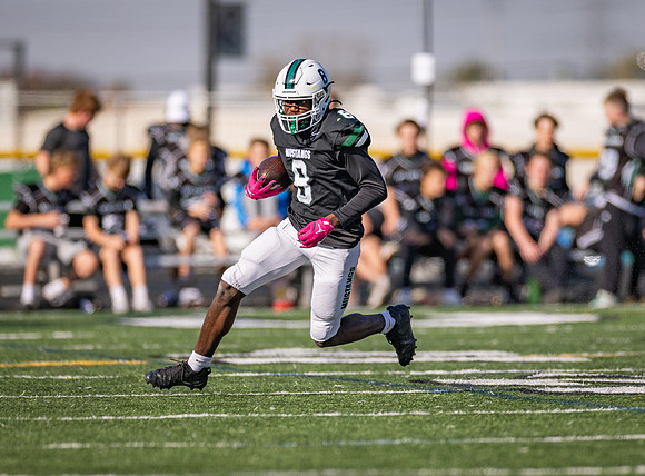 Mounds View vs STMA Varsity Football 281