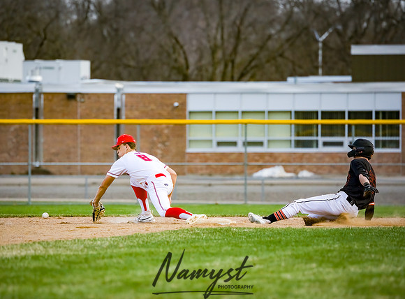 Centennial vs St. Louis Park Varsity Baseball 199