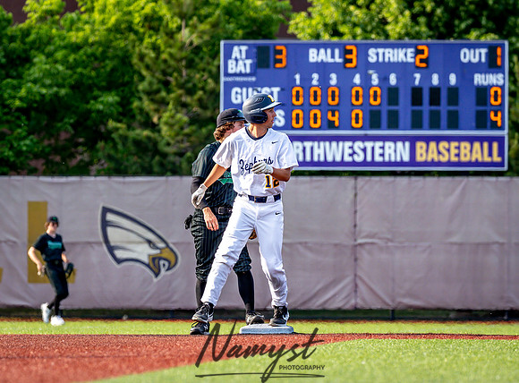 Mahtomedi vs Hill-Murray Baseball 81