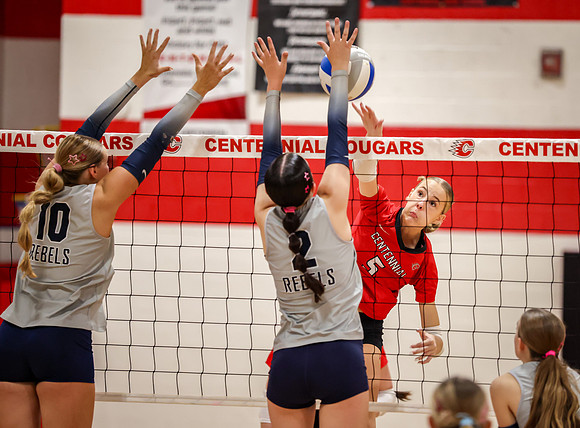2462 Centennial vs Champlin Varsity