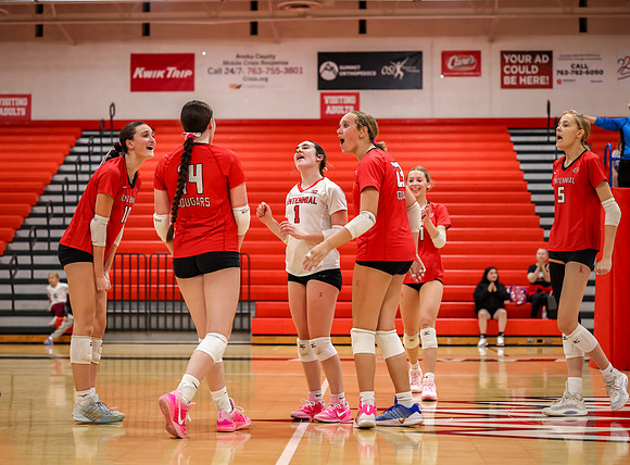 2388 Centennial vs Champlin Varsity
