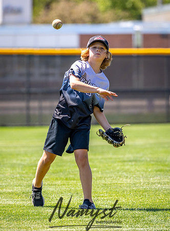 Centennial vs Mahtomedi Varsity Baseball 17