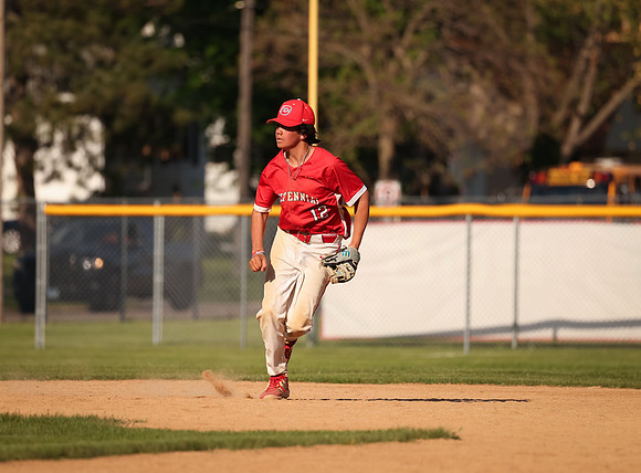 912 Centennial vs Eden Prairie 9th Grade Baseball Baseball