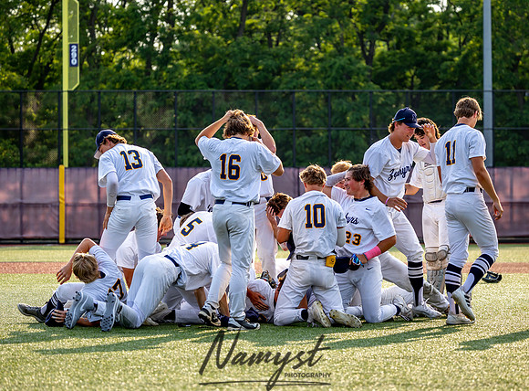 Mahtomedi vs Hill-Murray Baseball 114