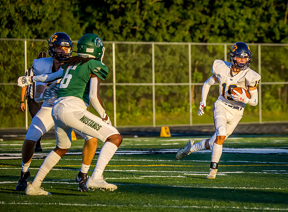 Mounds View vs Totino Grace Varsity Football 72