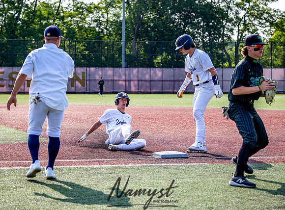 Mahtomedi vs Hill-Murray Baseball 13