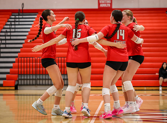 1675 Centennial vs Champlin Varsity