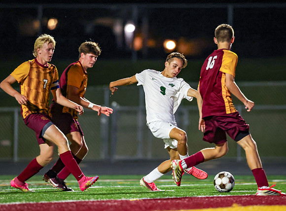 1043 Mounds View vs Forest Lake