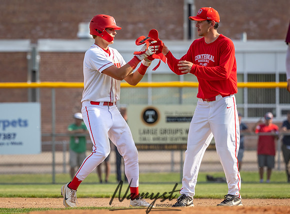 Centennial vs Forest Lake Varsity Baseball 211