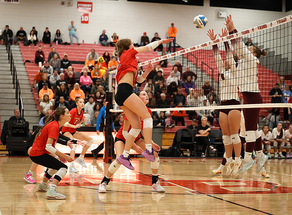 Centennial vs Anoka Girls Varsity Volleyball 275