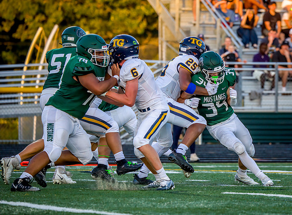 Mounds View vs Totino Grace Varsity Football 173
