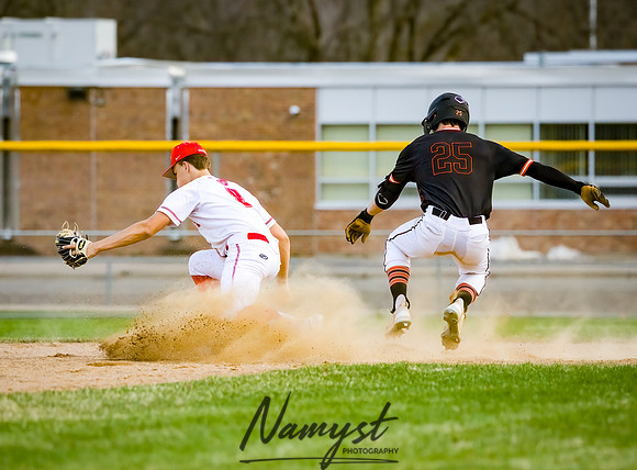 Centennial vs St. Louis Park Varsity Baseball 201