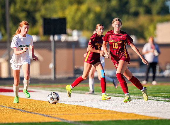 0212 Forest Lake vs Mounds View