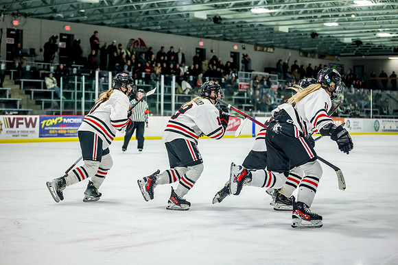 Centennial vs Maple Grove Varsity Hockey 192