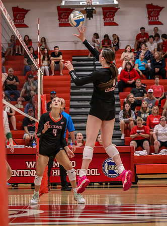 Centennial vs Mounds View Girls Varsity Volleyball 119