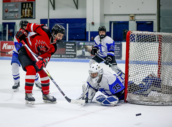 Centennial vs Cambridge Isanti Hockey 119