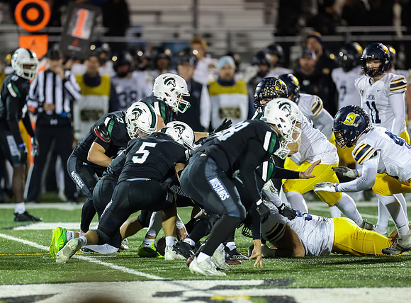 Mounds View vs Prior Lake Varsity Football 217