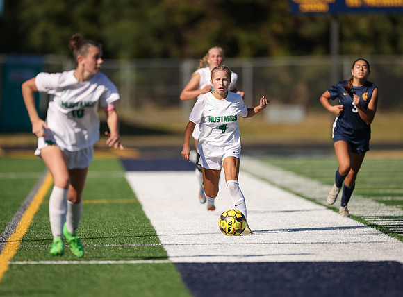 Mounds View vs Mahtomedi Girls Varisty Soccer 179