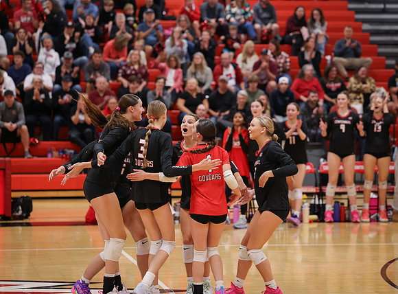 Centennial vs Hopkins Girls Varsity Volleyball 109
