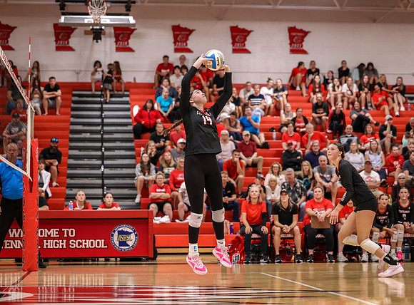 Centennial vs Mounds View Girls Varsity Volleyball 96