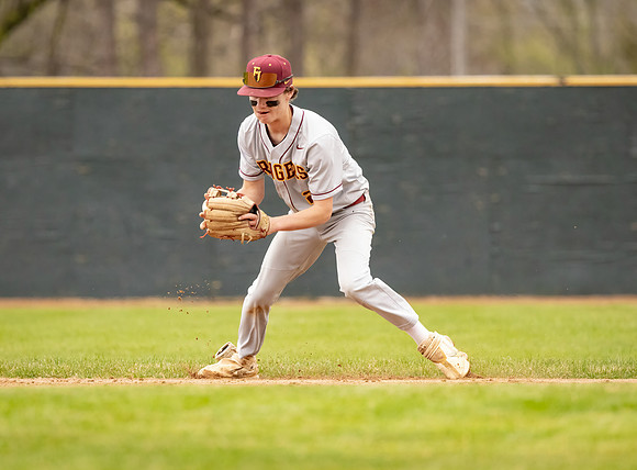 Forest Lake vs Duluth East Varsity Baseball 395