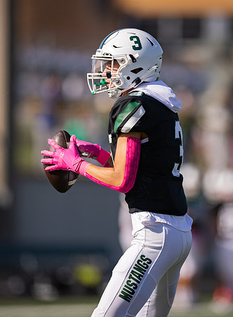 Mounds View vs STMA Varsity Football 162