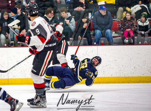 Centennial vs Totino-Grace Varsity Hockey 472