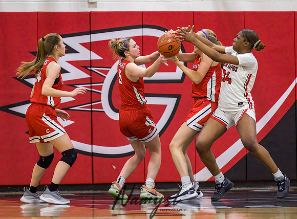 Centennial vs Coon Rapids Girls Varsity Basketball 104