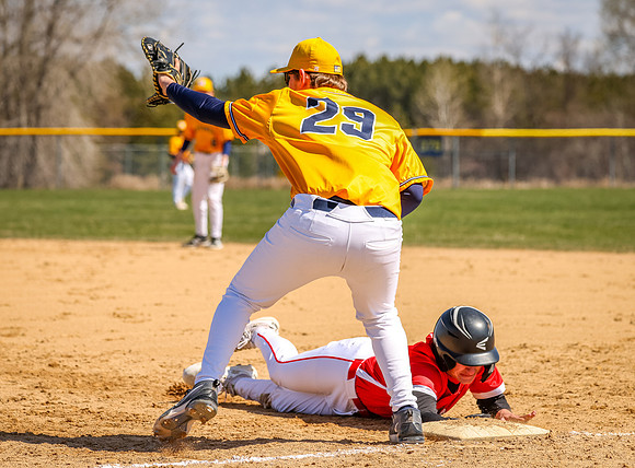 Centennial vs Mahtomedi JV Baseball_674