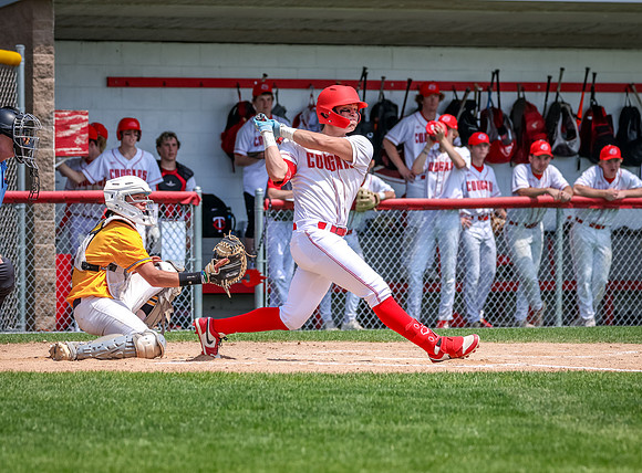 Centennial vs Mahtomedi Baseball 316