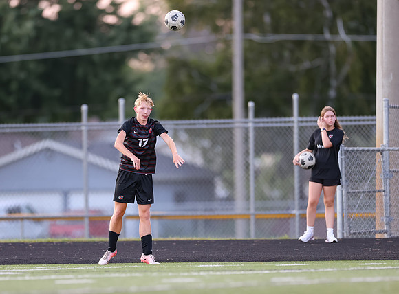 Centennial vs Champlin Park Varsity Soccer 94