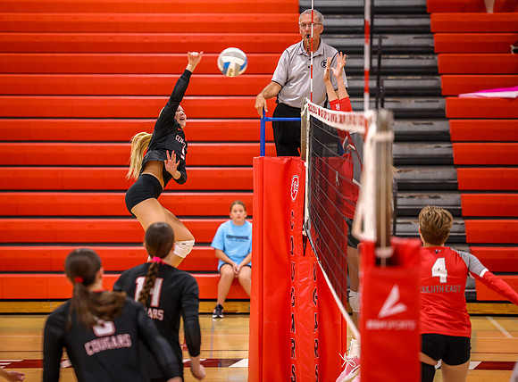 Centennial vs Duluth East Varsity Volleyball 93