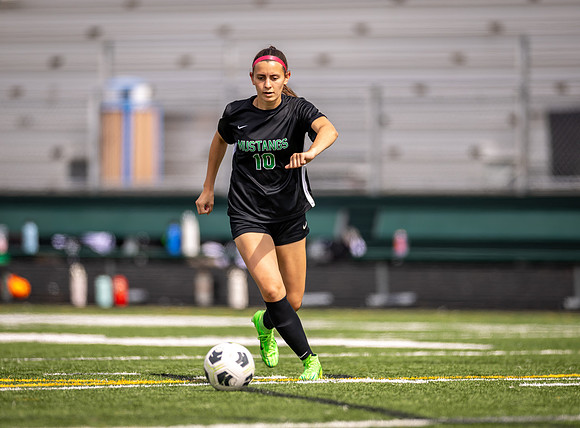 Mounds View vs Blaine Varsity Soccer 23
