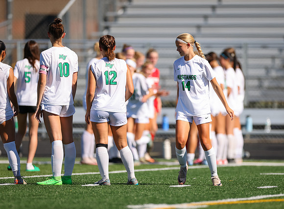 Mounds View vs Mahtomedi Girls Varisty Soccer 16