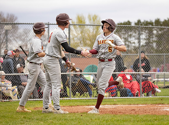 Forest Lake vs Duluth East Varsity Baseball 442